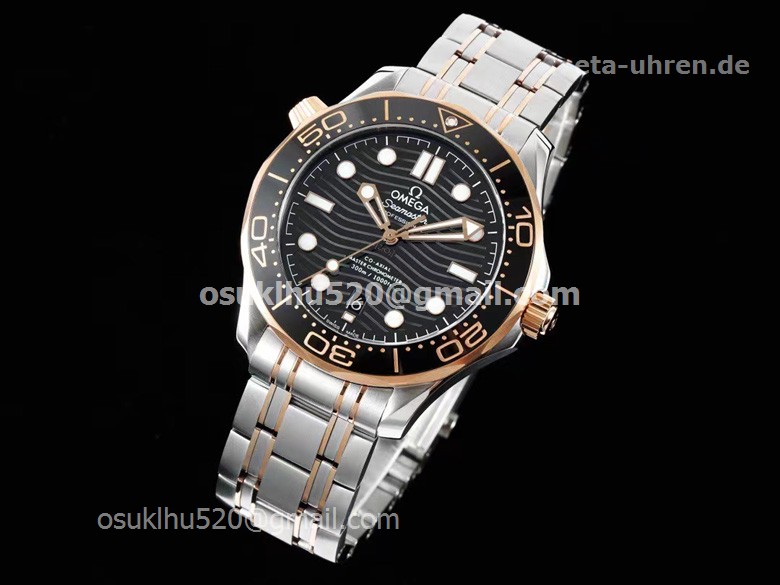 Omega Seamaster Diver 300M Master Chronometer Stahl und Roségold Omega Seamaster Diver 300M Master Chronometer Stahl und Roségold